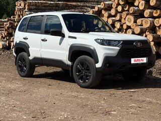 2023 Lada (ВАЗ) Niva Travel I, белый, 1165000 рублей, вид 2