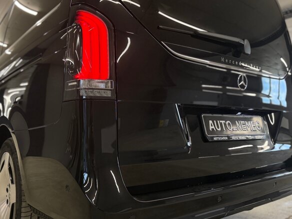 2026 Mercedes-Benz V-Класс Long 300 d длинный III (W447) Рестайлинг 2, чёрный, 17000000 рублей - вид 13