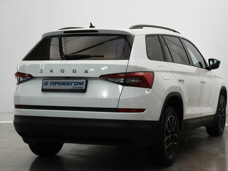 2020 Skoda Kodiaq I, белый, 2040000 рублей, вид 4