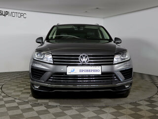 2016 Volkswagen Touareg II Рестайлинг, серый, 2249990 рублей, вид 2