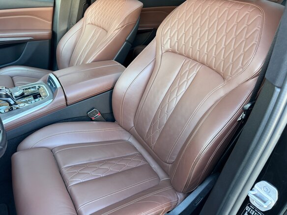 2021 BMW X7 30d I (G07), чёрный, 7800000 рублей - вид 11