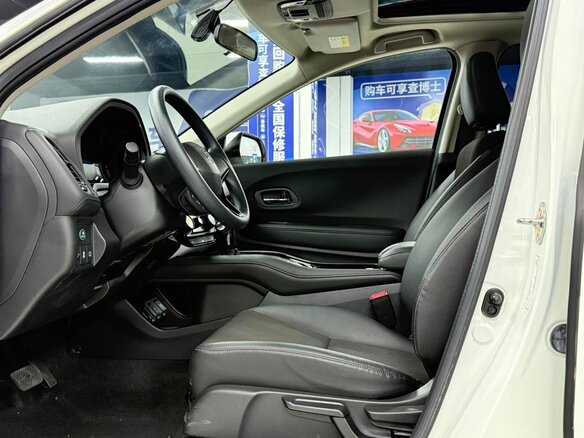 2022 Honda Vezel I Рестайлинг, белый, 1340000 рублей - вид 13