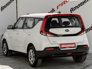 2019 Kia Soul III, белый, 1645000 рублей, вид 5