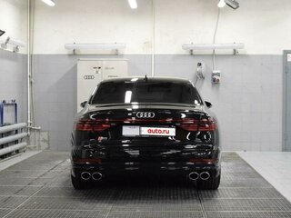 2019 Audi S8 IV (D5), чёрный, 8750000 рублей, вид 5