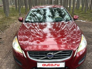 2012 Volvo S60 II, красный, 750000 рублей, вид 2