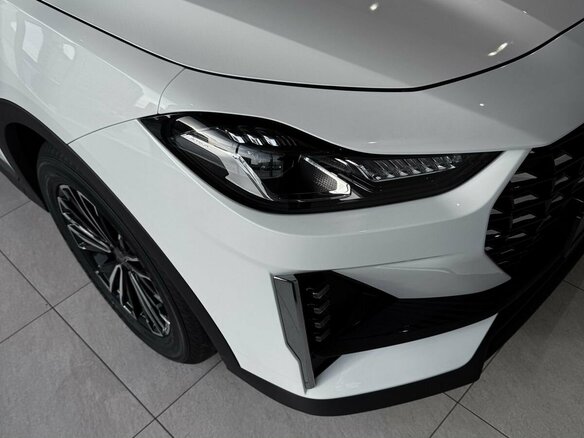 2026 Jetour X70+ I Рестайлинг, белый, 3099000 рублей - вид 3