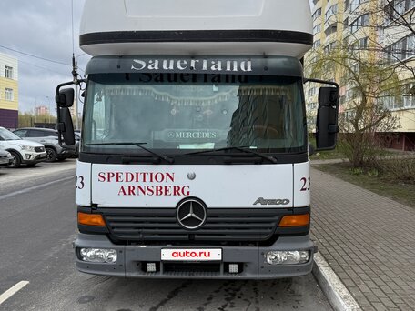 2002 Mercedes-Benz Atego, белый, 1800000 рублей, вид 1