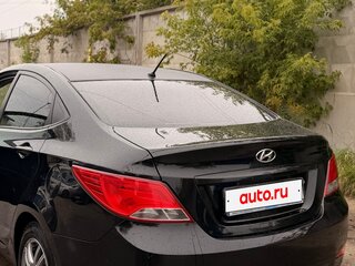 2016 Hyundai Solaris I Рестайлинг, чёрный, 810000 рублей, вид 2
