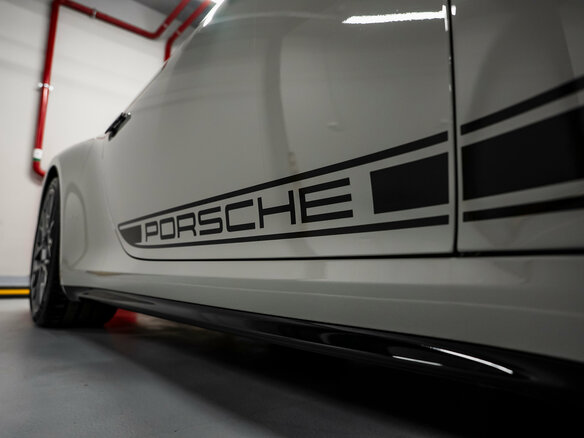 2026 Porsche 911 Carrera VIII (992) Рестайлинг, серый, 22990000 рублей - вид 7