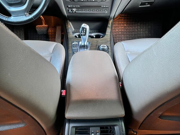 2013 BMW X3 28i xDrive II (F25), белый - вид 11