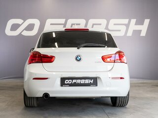2016 BMW 1 серии 118i II (F20/F21) Рестайлинг, белый, 1500000 рублей, вид 4