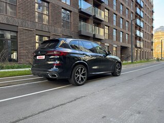 2021 BMW X5 30d IV (G05/G18), чёрный, 8990000 рублей, вид 5