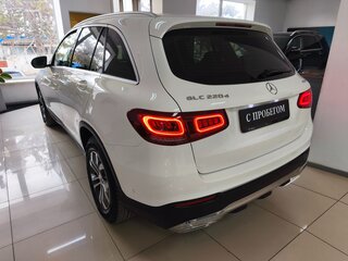 2019 Mercedes-Benz GLC 220 d I (X253) Рестайлинг, белый, 3970000 рублей, вид 5