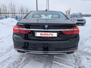 2016 BMW 7 серии 740d xDrive VI (G11/G12), чёрный, 3900000 рублей, вид 5