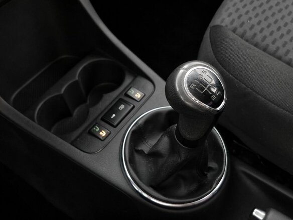 2012 Skoda Fabia II Рестайлинг, серебристый, 493000 рублей - вид 18