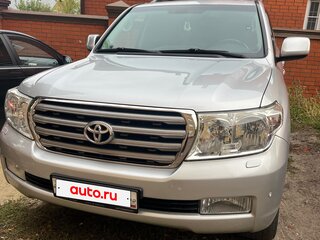 2010 Toyota Land Cruiser 200 Series, серый, 2333000 рублей, вид 1