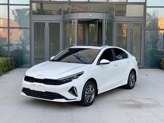 2021 Kia K3 II (China Market), белый, 1280000 рублей, вид 1
