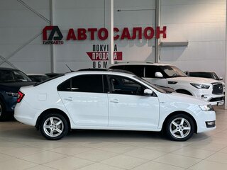2018 Skoda Rapid I Рестайлинг, белый, 1275000 рублей, вид 4