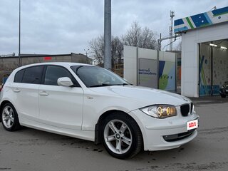 2011 BMW 1 серии 116i I (E81/E82/E87/E88) Рестайлинг, белый, 650000 рублей, вид 3