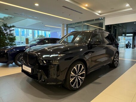 BMW X7 I (G07) Рестайлинг