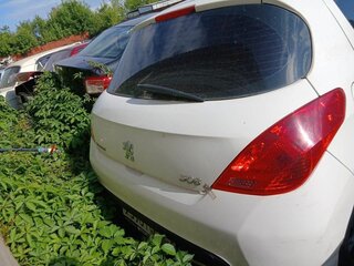 2010 Peugeot 308 I, белый, 240000 рублей, вид 4