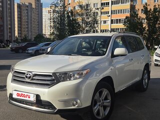 2013 Toyota Highlander II (XU40) Рестайлинг, белый, 2450000 рублей, вид 1