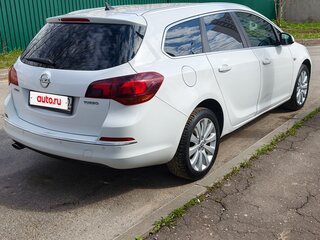 2014 Opel Astra J Рестайлинг, белый, 760000 рублей, вид 2