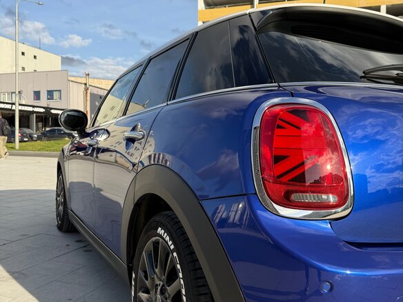 2019 Mini Hatch Cooper III (F55/F56) Рестайлинг, синий - вид 13