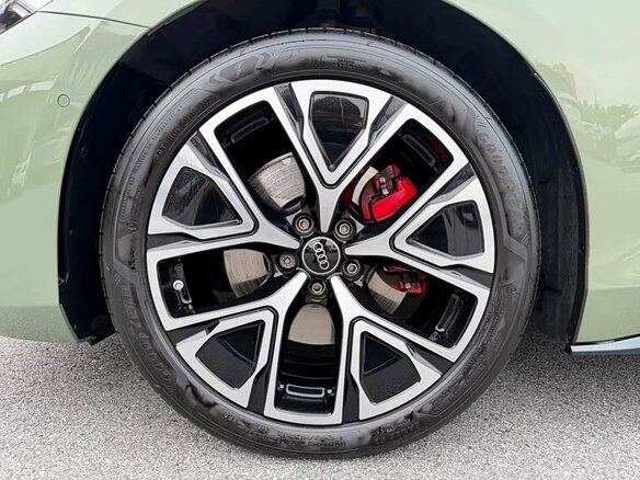 2025 Audi A5 L Sportback III (B10), зелёный, 4990750 рублей - вид 23