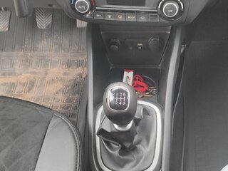 2017 Kia Rio III Рестайлинг, чёрный, 950000 рублей, вид 4