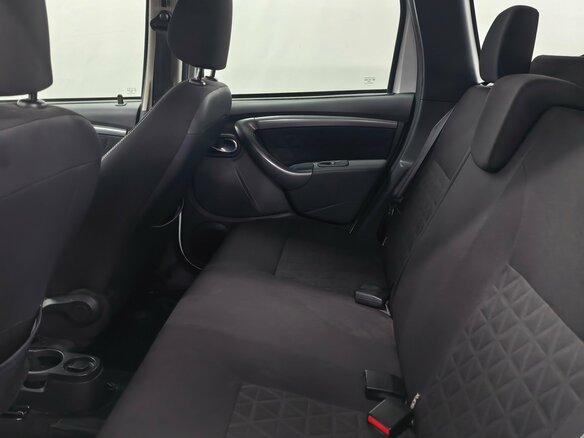 2017 Renault Duster I Рестайлинг, белый, 940000 рублей - вид 21