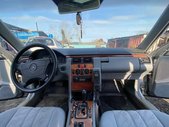 1999 Mercedes-Benz E-Класс 240 II (W210, S210), серый, 350000 рублей - вид 19