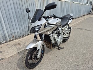 Yamaha FZS1000 Fazer