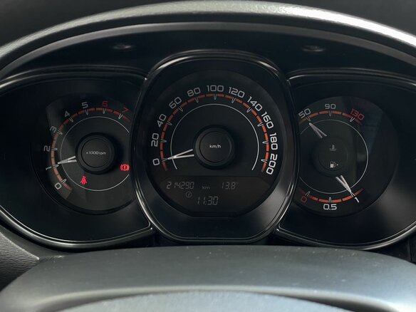 2018 Lada (ВАЗ) Vesta SW I, красный, 792000 рублей - вид 17