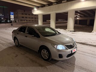 2010 Toyota Corolla X (E140, E150) Рестайлинг, серый, 1100000 рублей, вид 2