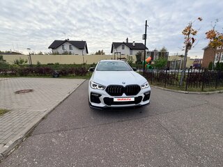 2021 BMW X6 40i III (G06), белый, 8300000 рублей, вид 2