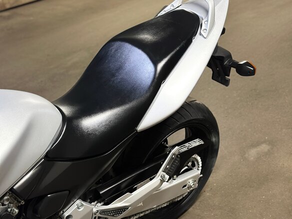 2003 Honda CB 600F Hornet, серый, 480000 рублей - вид 13