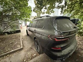 2023 BMW X7 M60i I (G07) Рестайлинг, чёрный, 10950000 рублей, вид 3
