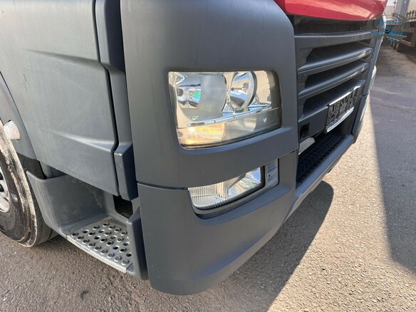 2020 MAN TGX, красный, 8500000 рублей - вид 10
