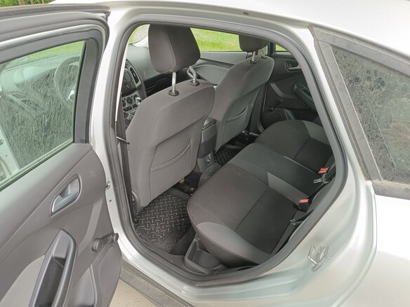 2014 Ford Focus III, серебристый, 569000 рублей - вид 6