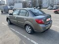 2010 Kia Rio II Рестайлинг, серебристый, 400000 рублей - вид 5