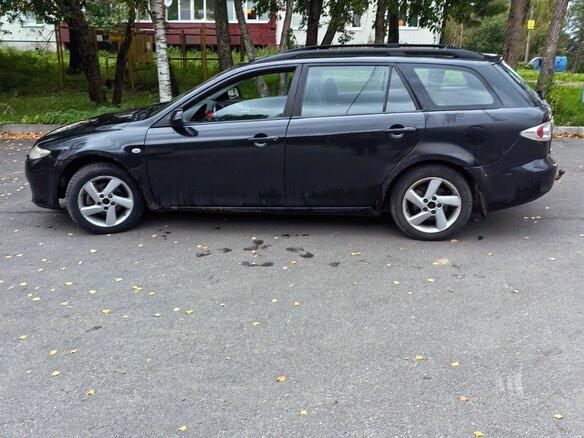2003 Mazda 6 I (GG), чёрный, 315000 рублей - вид 3