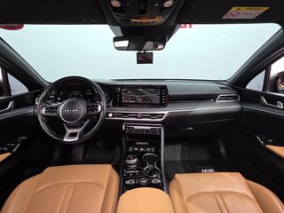 2021 Kia K5 III, чёрный, 2047845 рублей, вид 5