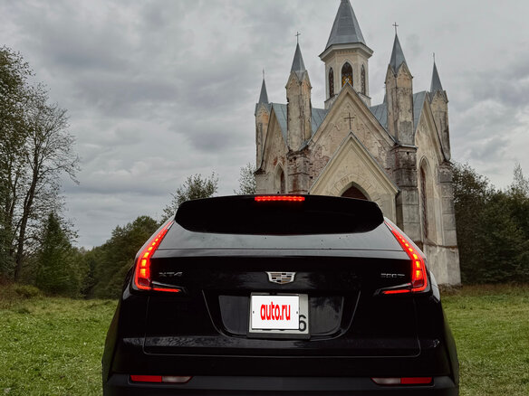 2021 Cadillac XT4 I, чёрный, 2398000 рублей - вид 5