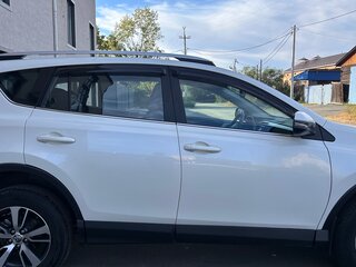 2016 Toyota RAV4 IV (XA40) Рестайлинг, белый, 2550000 рублей, вид 4