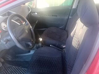 2007 Peugeot 207 I, красный, 300000 рублей, вид 4