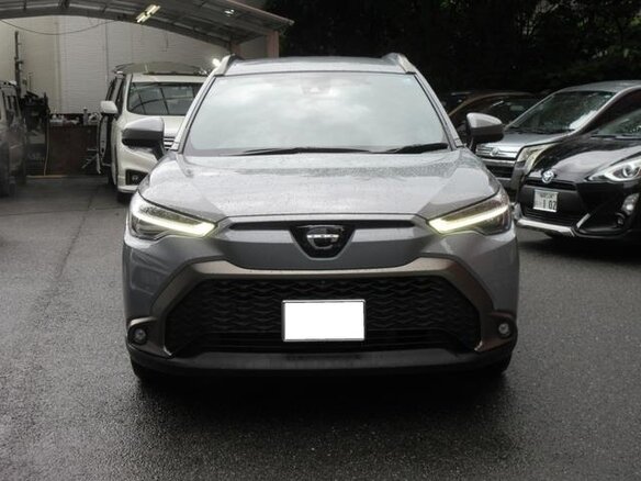 2023 Toyota Corolla Cross I, серебристый - вид 1
