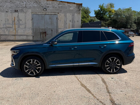 2023 Geely Monjaro (Xingyue L) I, синий, 3090000 рублей, вид 3