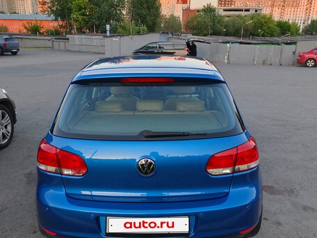 2010 Volkswagen Golf VI, синий, 870000 рублей, вид 4