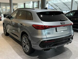 2026 Audi Q5 L III (GU), серый, 6500000 рублей, вид 5